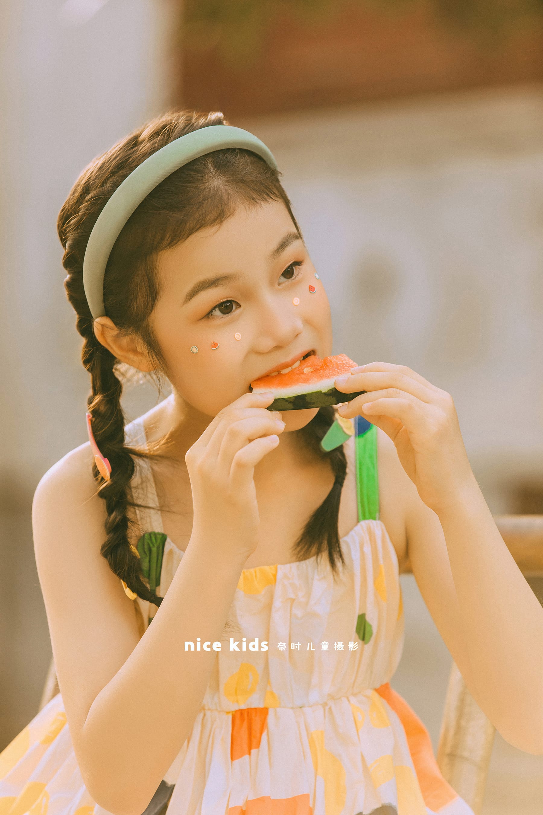 多巴胺夏日复古吃瓜 苏州奈时儿童摄影