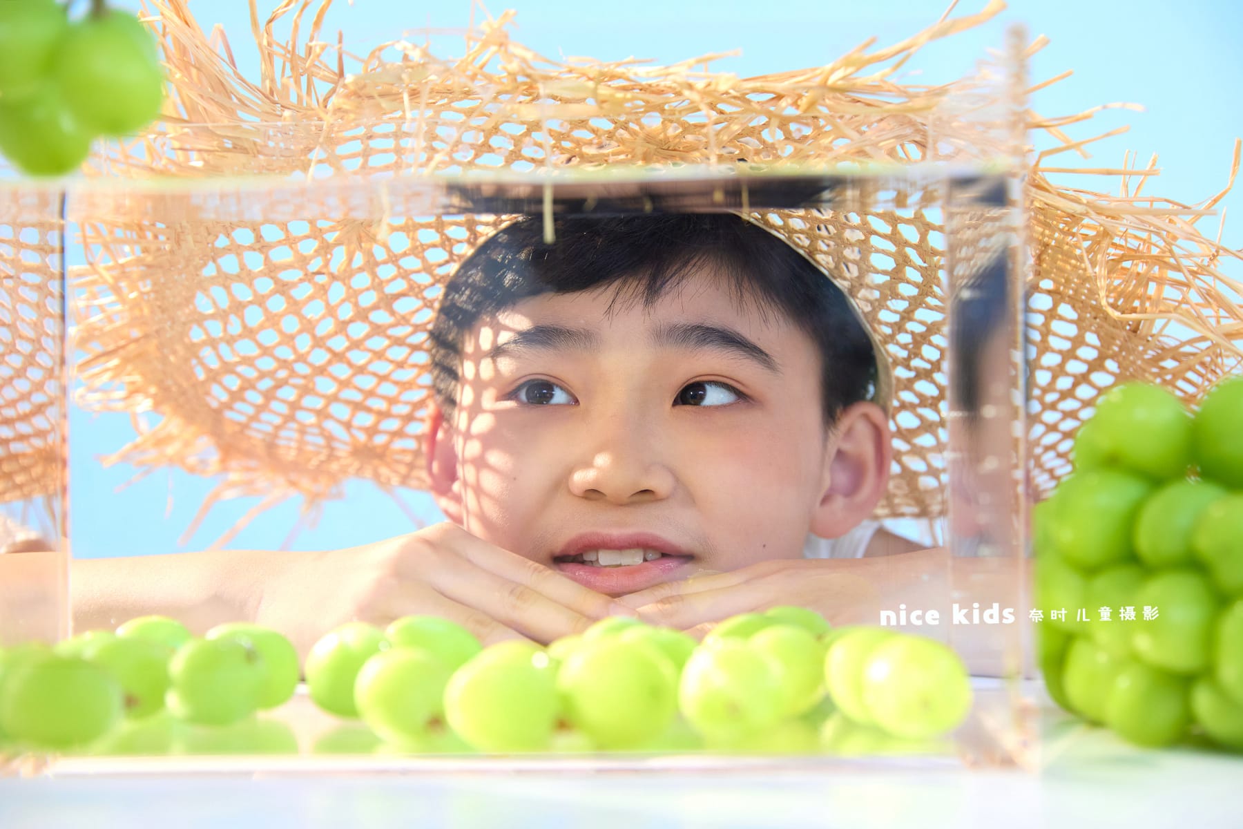 葡萄男孩 苏州奈时儿童摄影