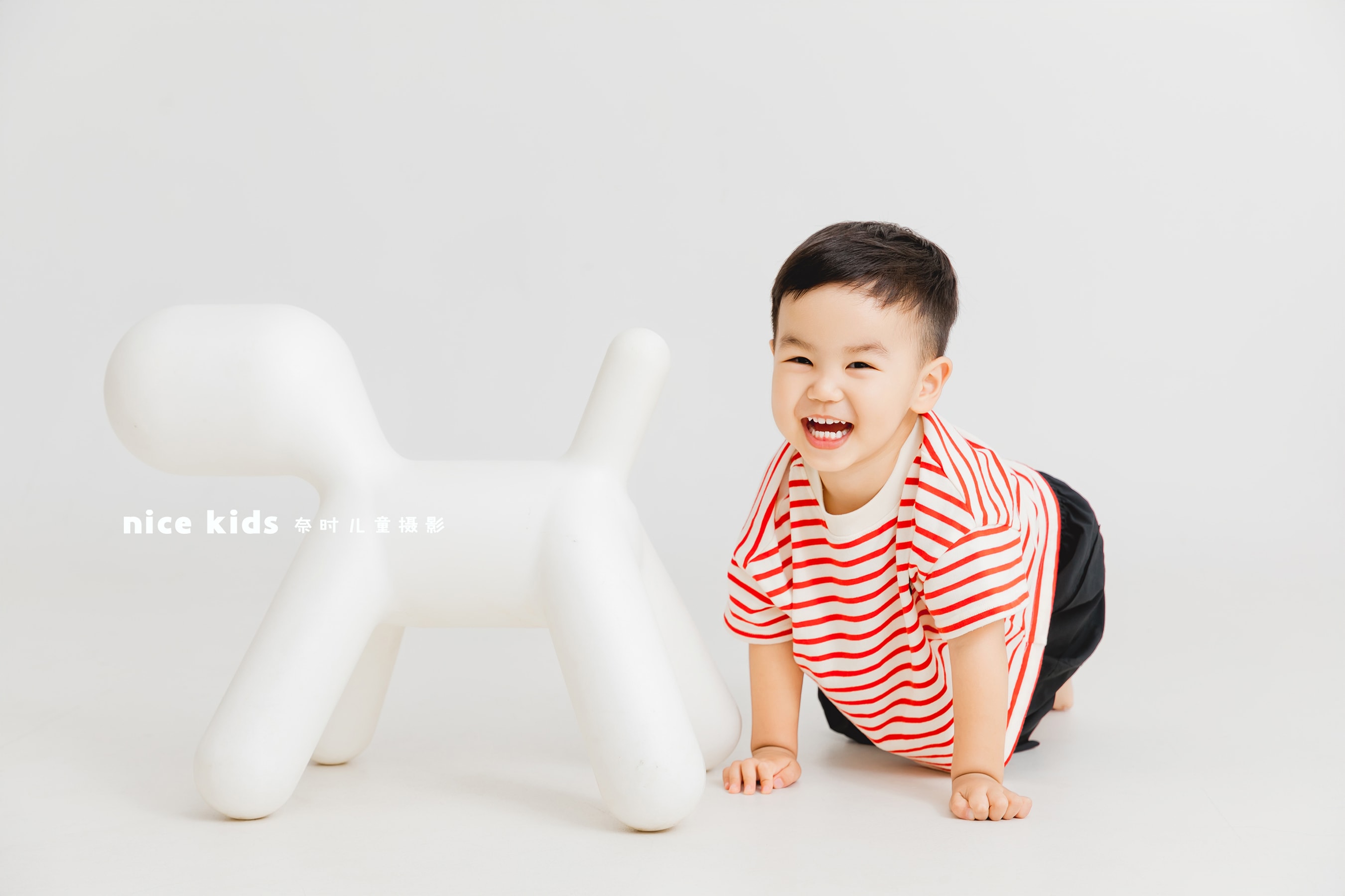 UNIQLO优衣库-简纯风 苏州NICE KIDS奈时儿童摄影