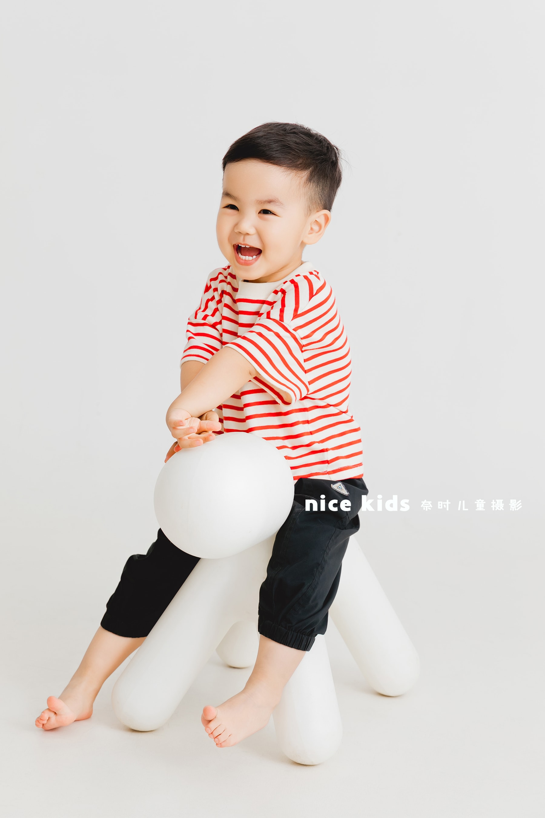 UNIQLO优衣库-简纯风 苏州NICE KIDS奈时儿童摄影