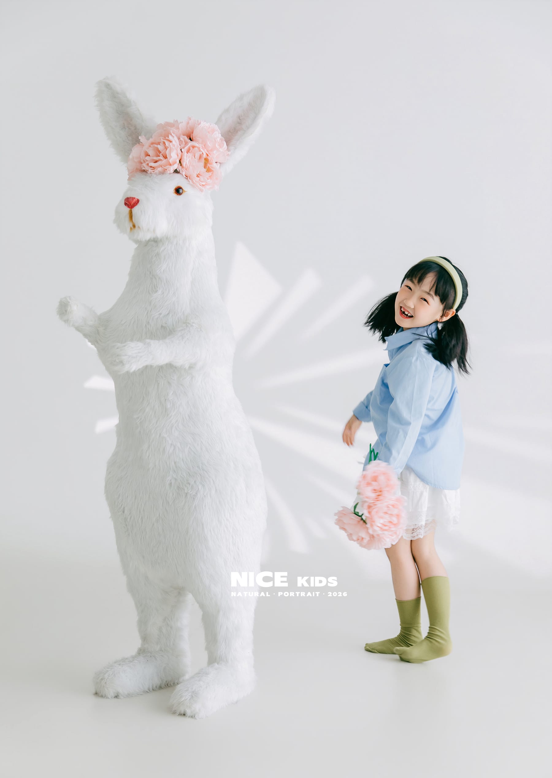 被鲜花包裹的童年-蓝色衬衫-大白兔 苏州奈时儿童摄影