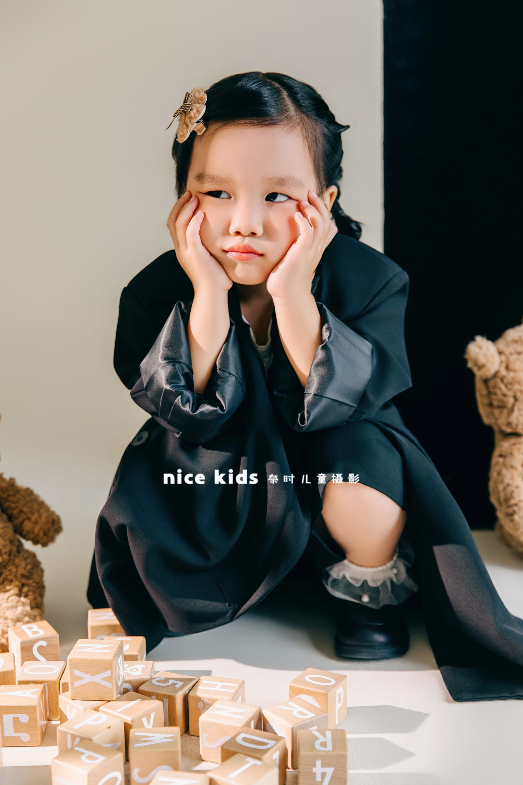 黑色西装小熊 苏州奈时儿童摄影