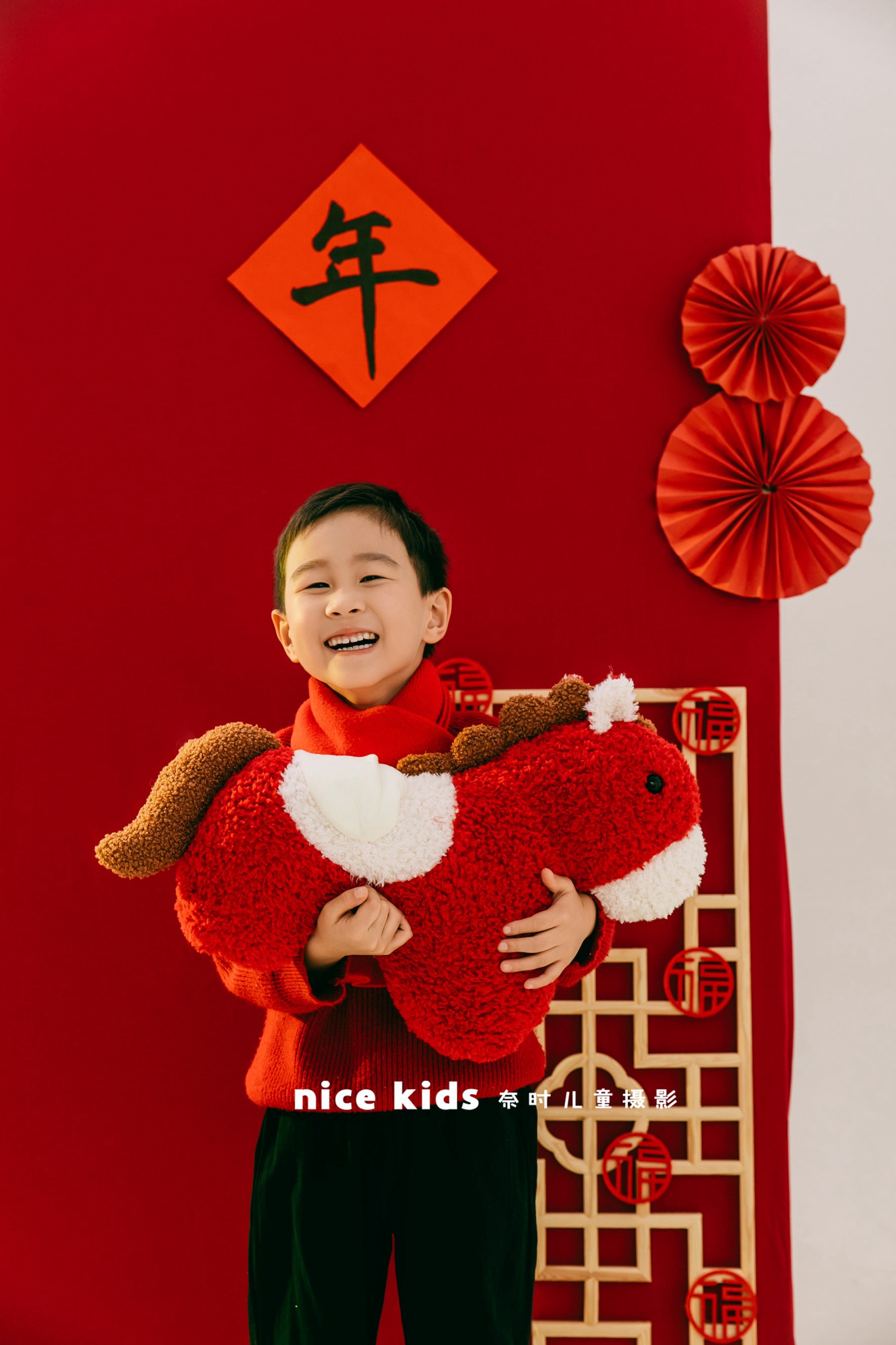 2026新年红毛衣(男宝) 苏州奈时儿童摄影