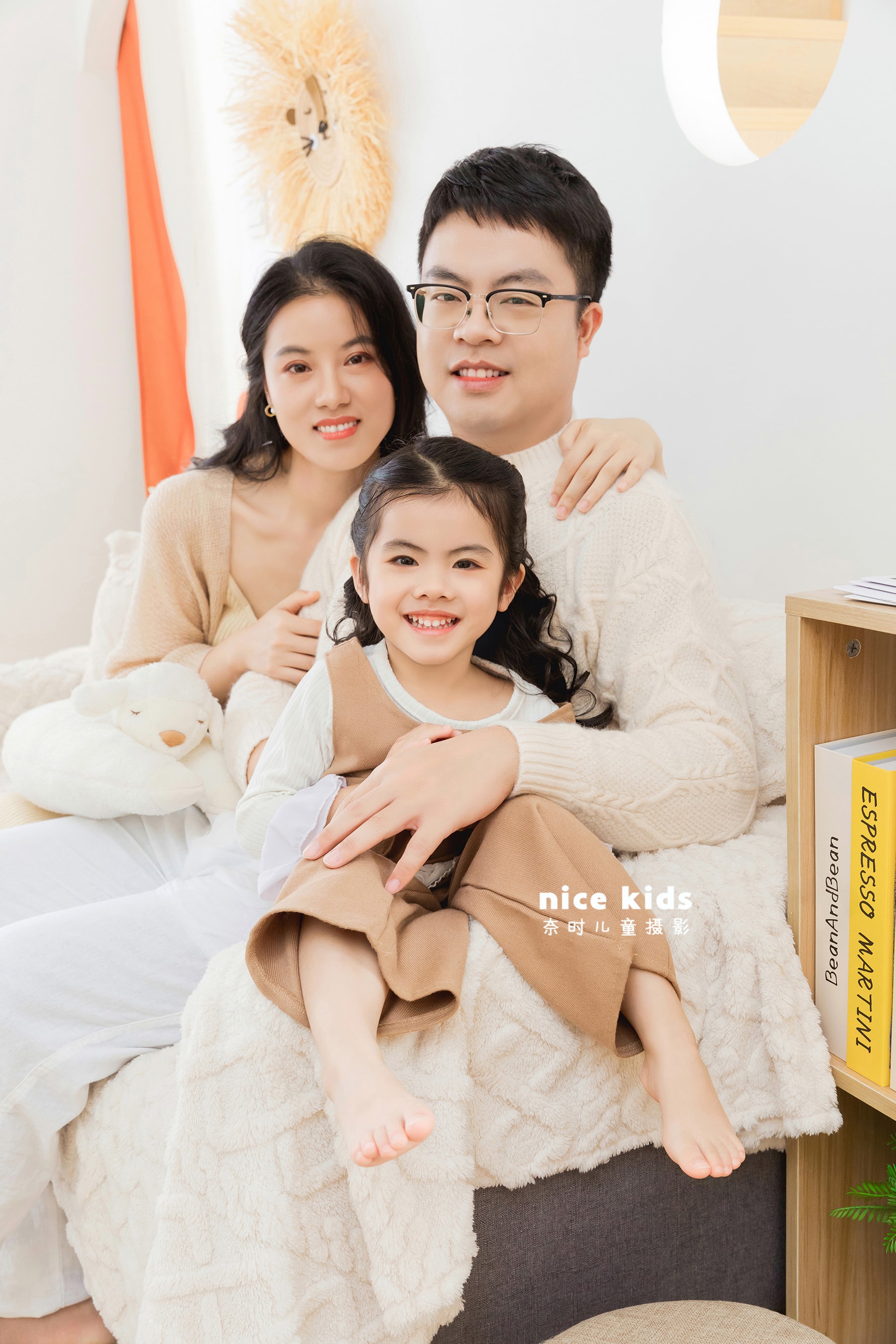 温馨居家全家福 苏州奈时儿童摄影