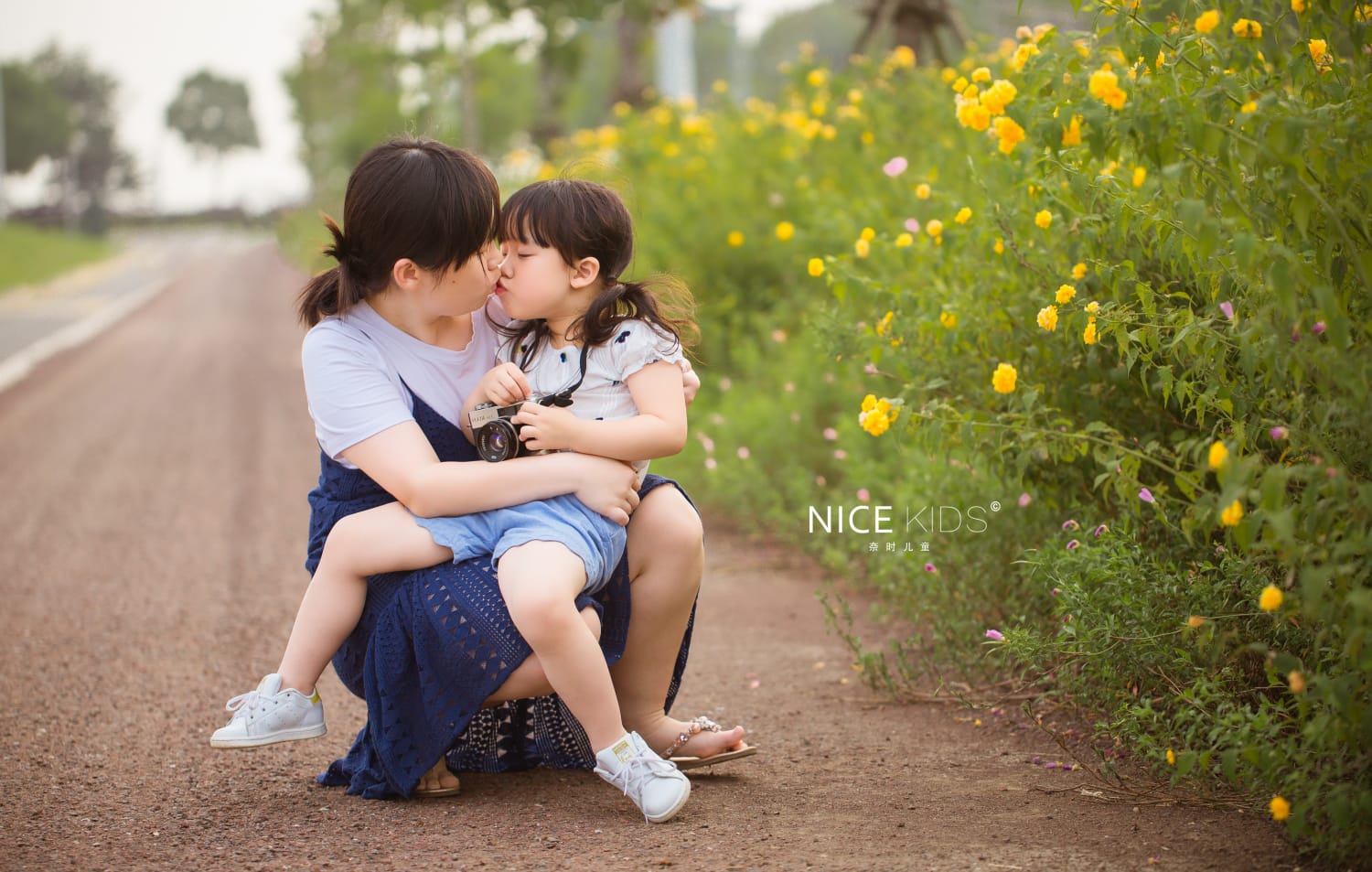 苏州NICEKIDS奈时儿童摄影 亲子全家福