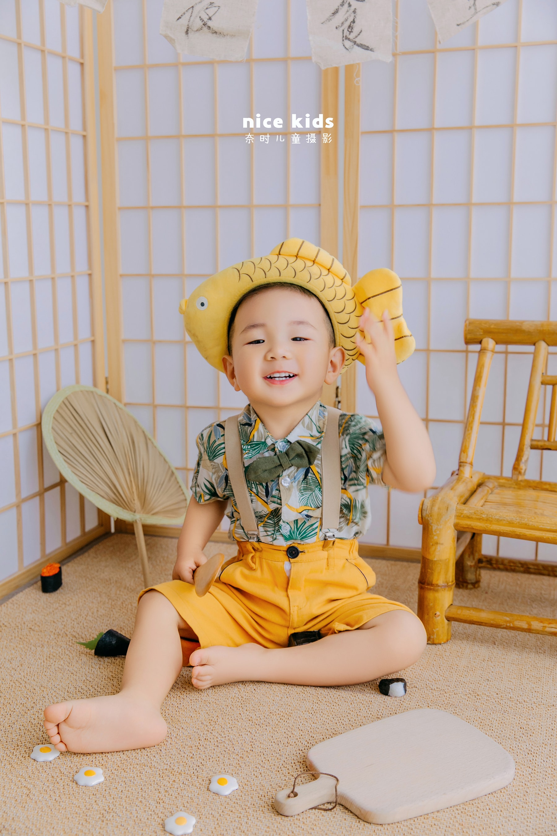 吃西瓜-内景 苏州NICEKIDS奈时儿童摄影周岁照