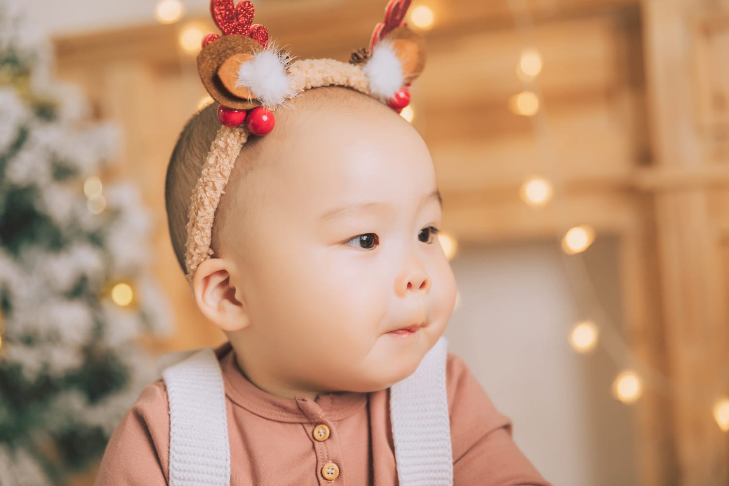 苏州NICEKIDS奈时儿童摄影周岁照圣诞壁炉主题